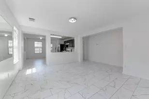 8510 Village Hollow Ln, Houston, TX 77072 - Photo 8