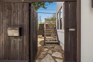 5803 Kiam St, Houston, TX 77007 - Photo 2