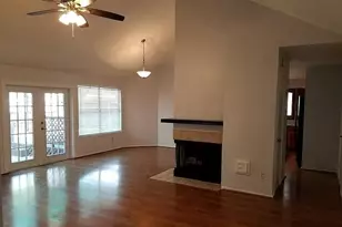 10530 Horseshoe Bend Dr, Houston, TX 77064 - Photo 4