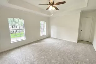 1810 7 Maples Dr, Houston, TX 77345 - Photo 40