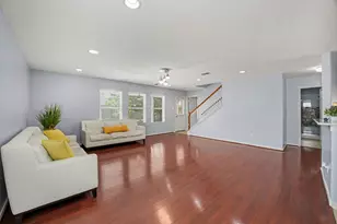 5622 Wasabi Ln, Baytown, TX 77521 - Photo 4