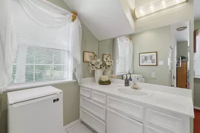 249 Lakeshore Drive, Cleveland, TX 77327 - Photo 28