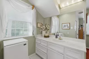 249 Lakeshore Dr, Cleveland, TX 77327 - Photo 28