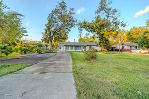5107 Sycamore Ave, Pasadena, TX 77503 - Photo 4