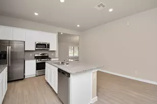 2734 San Bernard Dr, Fresno, TX 77545 - Photo 10