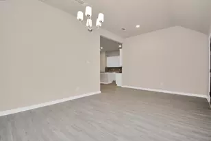 2734 San Bernard Dr, Fresno, TX 77545 - Photo 6