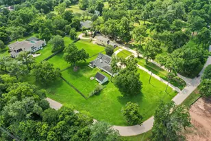 5511 Greentree Dr Dr, Sugar Land, TX 77479 - Photo 6