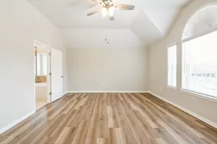 815 Robins Way, Stafford, TX 77477 - Photo 18