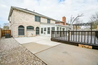 815 Robins Way, Stafford, TX 77477 - Photo 48