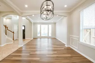 815 Robins Way, Stafford, TX 77477 - Photo 8