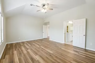 815 Robins Way, Stafford, TX 77477 - Photo 22