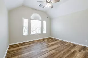 815 Robins Way, Stafford, TX 77477 - Photo 40