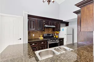 11514 Gullwood Dr, Houston, TX 77089 - Photo 4