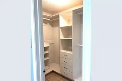 11514 Gullwood Drive, Houston, TX 77089 - Photo 8