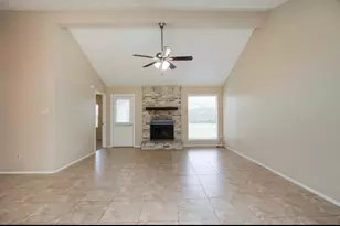 5815 Heather St, League City, TX 77573 - Photo 4