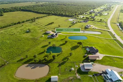 20079 Fm 523, Angleton, TX 77515 - Photo 16