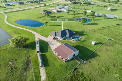 20079 Fm 523, Angleton, TX 77515 - Photo 12