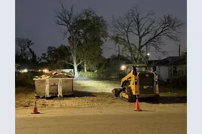 3706 Russell Street, Houston, TX 77026 - Photo 6