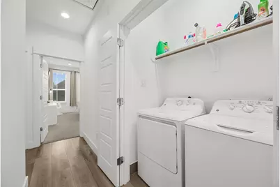 2056 Johanna Drive #D, Houston, TX 77055 - Photo 10