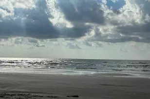 13613 Pirates Beach Blvd, Galveston, TX 77554 - Photo 10