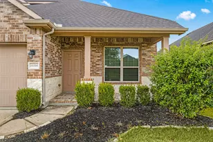 13346 Davenport Hills Ln, Humble, TX 77346 - Photo 2