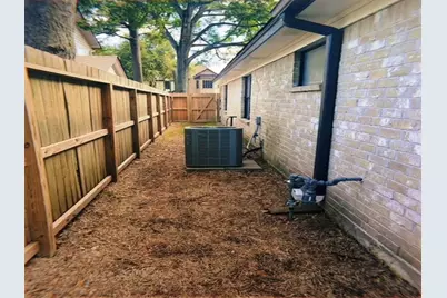 12803 Cloverwood Drive, Cypress, TX 77429 - Photo 4