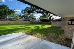 12803 Cloverwood Dr, Cypress, TX 77429 - Photo 24