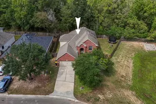 942 Oak Glen Dr, Conroe, TX 77378 - Photo 2