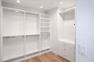 4413 Santorini Ln, Houston, TX 77045 - Photo 8