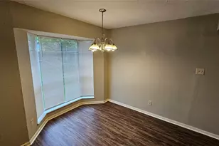 1404 Cactus St, Baytown, TX 77521 - Photo 10