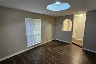 1404 Cactus St, Baytown, TX 77521 - Photo 12