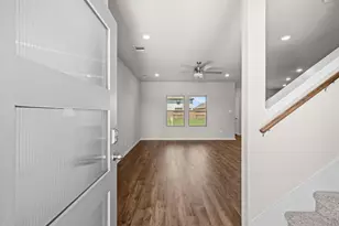 13319 Prado Ridge Ln, Rosharon, TX 77583 - Photo 8