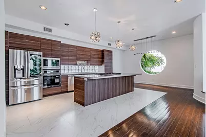 2025 Colquitt Street #E, Houston, TX 77098 - Photo 2