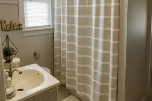 306 1st St, Eagle Lake, TX 77434 - Photo 20