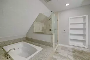 3605 Plumb St, Houston, TX 77005 - Photo 18