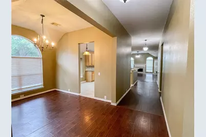 4914 Surrey Park Circle, Katy, TX 77494 - Photo 2