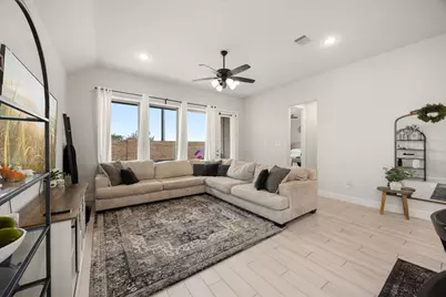 8711 Harbor Pines Drive, Cypress, TX 77433 - Photo 12
