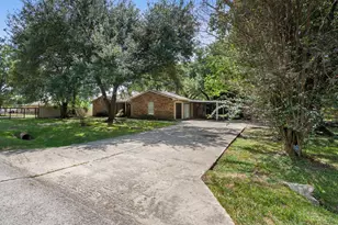 20615 Marilyn Ln, Spring, TX 77388 - Photo 2