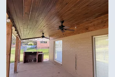 1122 Lakeside Drive, Huntsville, TX 77320 - Photo 6