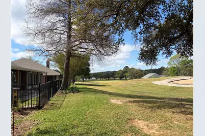 1122 Lakeside Drive, Huntsville, TX 77320 - Photo 10