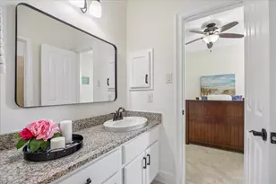 34 Windsor Ct, Houston, TX 77055 - Photo 34