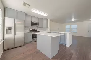 19839 Rustic Lake Ln, Cypress, TX 77433 - Photo 18