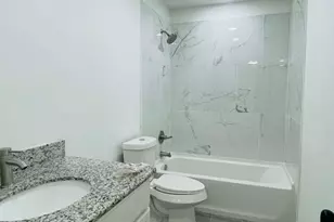 9110 Heatherside St, Houston, TX 77016 - Photo 8
