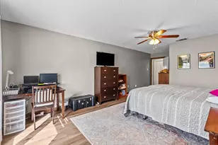 1118 Killarney Ave, Friendswood, TX 77546 - Photo 16