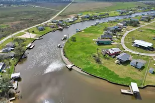 2426 Cr 297, Sargent, TX 77414 - Photo 34