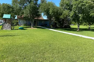 2426 Cr 297, Sargent, TX 77414 - Photo 26