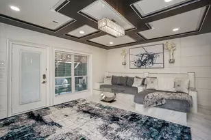 5711 Sugar Hill Dr Dr, Houston, TX 77057 - Photo 2