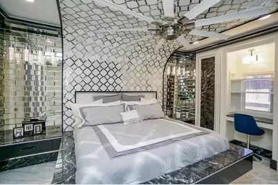 5711 Sugar Hill Drive Drive #29, Houston, TX 77057 - Photo 18