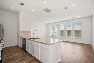 613 Royal Arch Dr, Conroe, TX 77304 - Photo 6