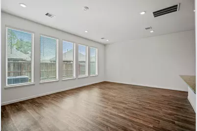 613 Royal Arch Drive, Conroe, TX 77304 - Photo 8